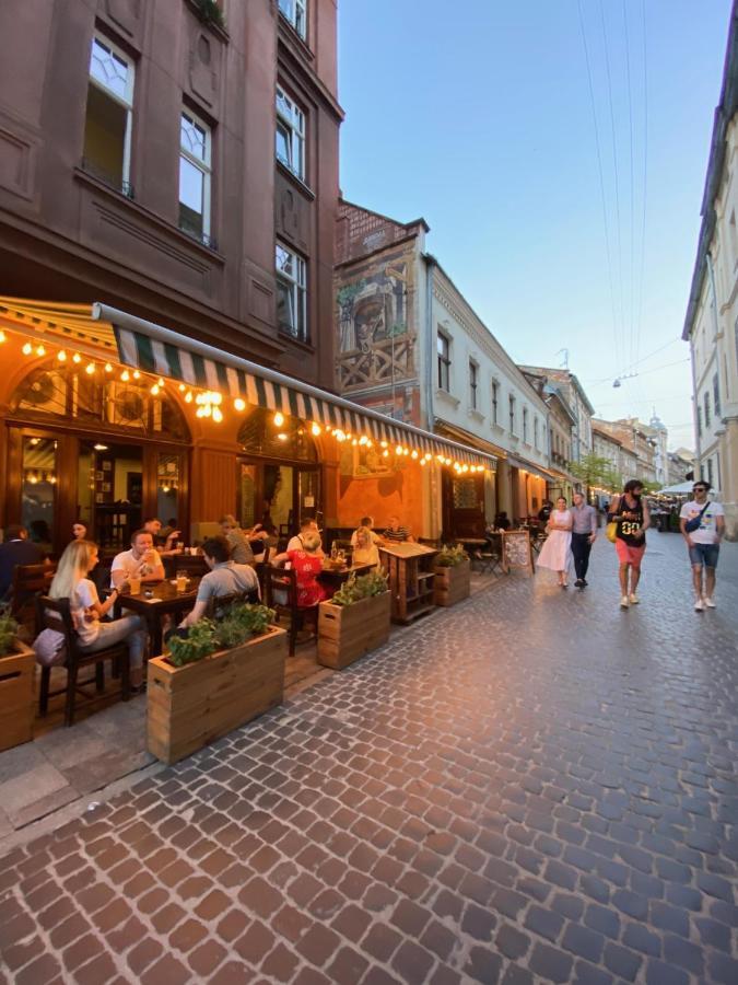 Апартаменти Королівські На Вулиці Лесі Українки 19 Lviv Ngoại thất bức ảnh